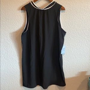 Vanity Room Sleevless Dress w/ piping tie